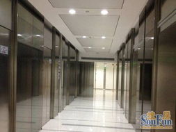 上海實業大廈寫字樓出租 高區景觀房，地鐵上蓋，港匯廣場正對面